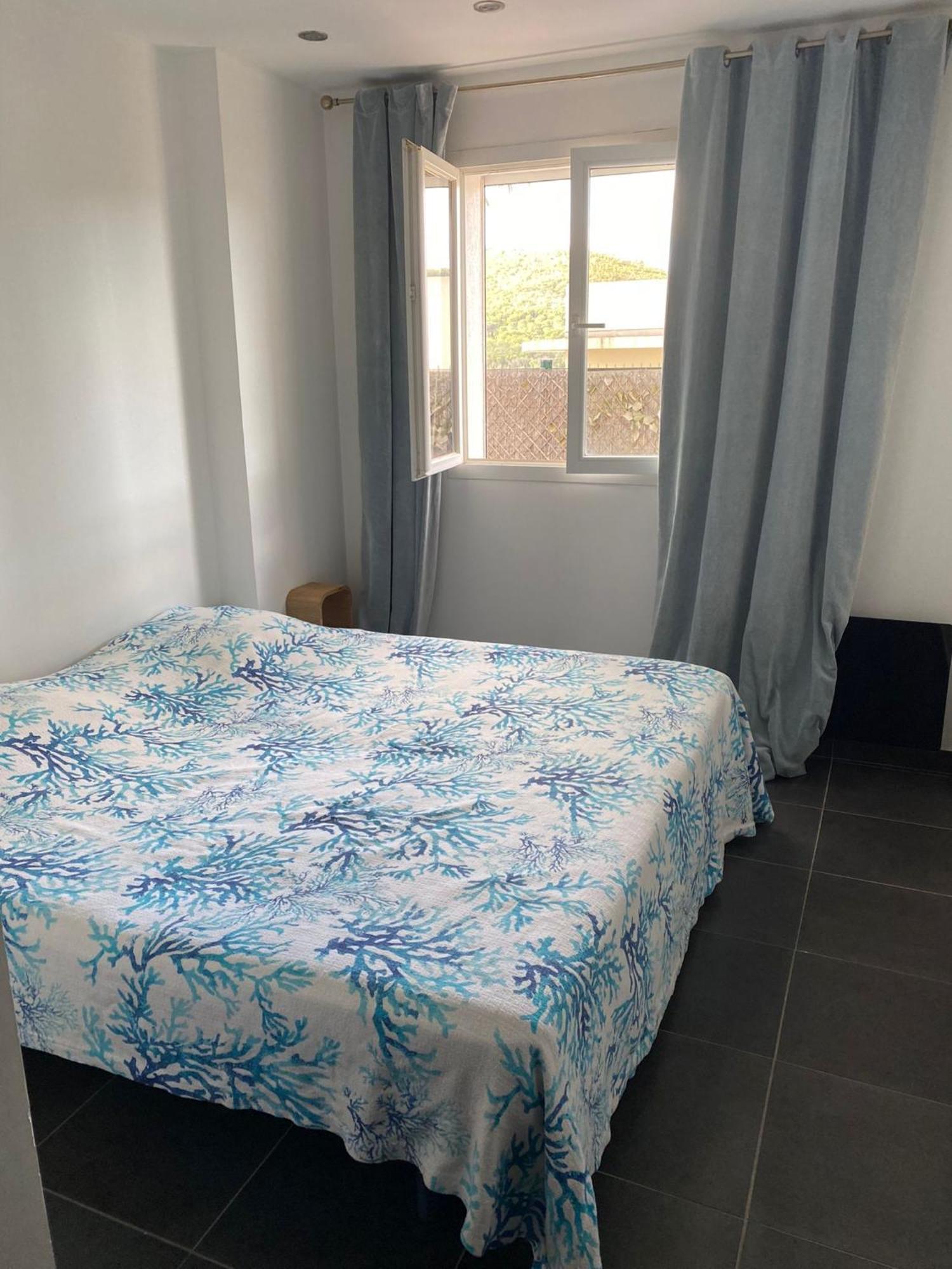 Appartement Neuf, 2 Chambres, Terrasse Plein Sud A Сент-Максим Экстерьер фото
